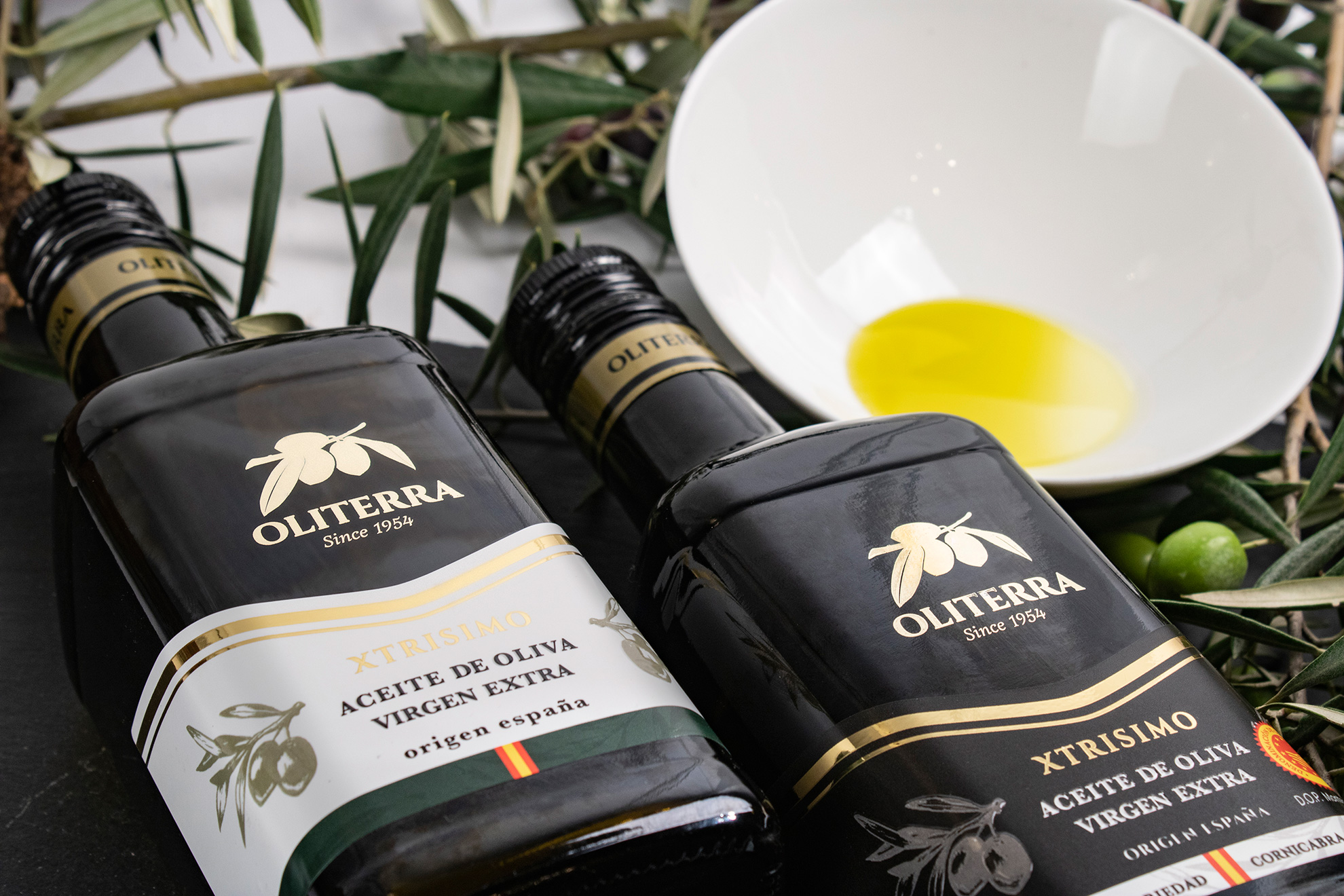 xtrisimo olive oil packaging design