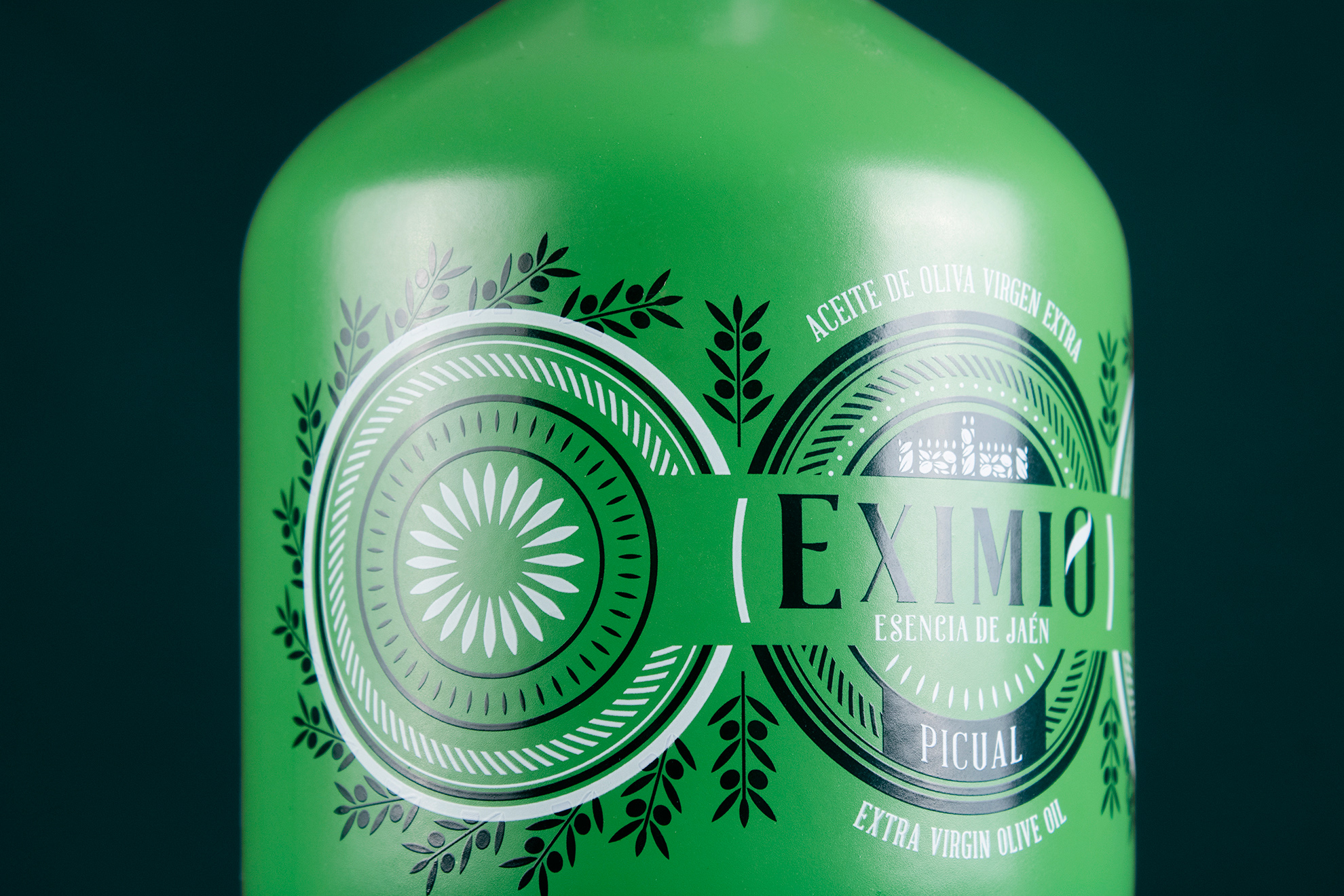 diseno-botella_premium_aceite_eximio_jaen