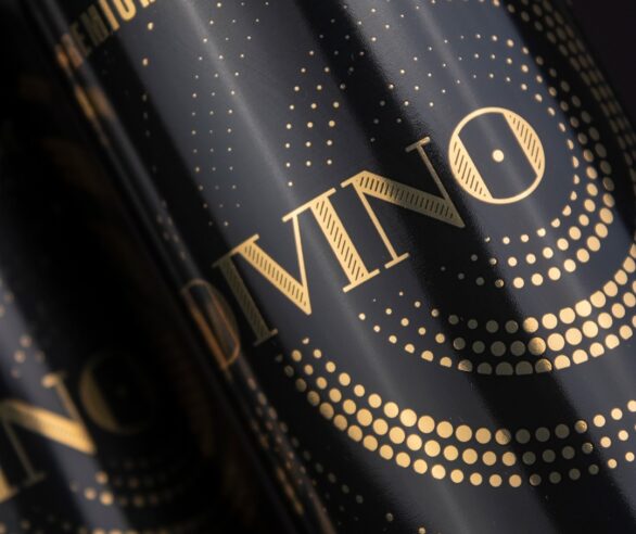 Packaging en lata de DIVINO Tinto de Verano