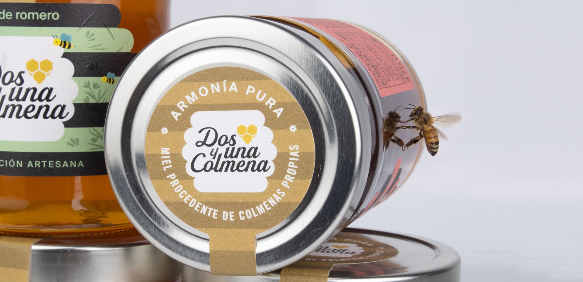 Branding y Packaging para Dos y una Colmena – Miel Artesana